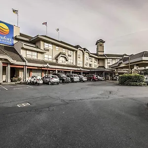 https://comfort-inn-suites-victoria.richmond-hotels.com